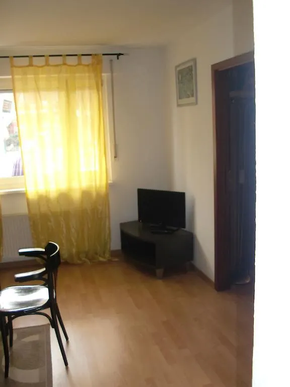 Monteurwohnung Im Zentrum Lierenfeld Germany