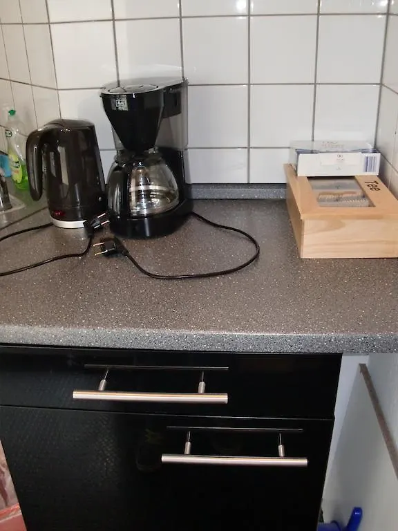 Apartment Monteurwohnung Im Zentrum Lierenfeld