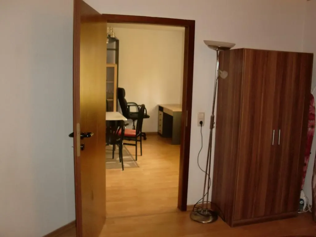 Monteurwohnung Im Zentrum Lierenfeld Germany
