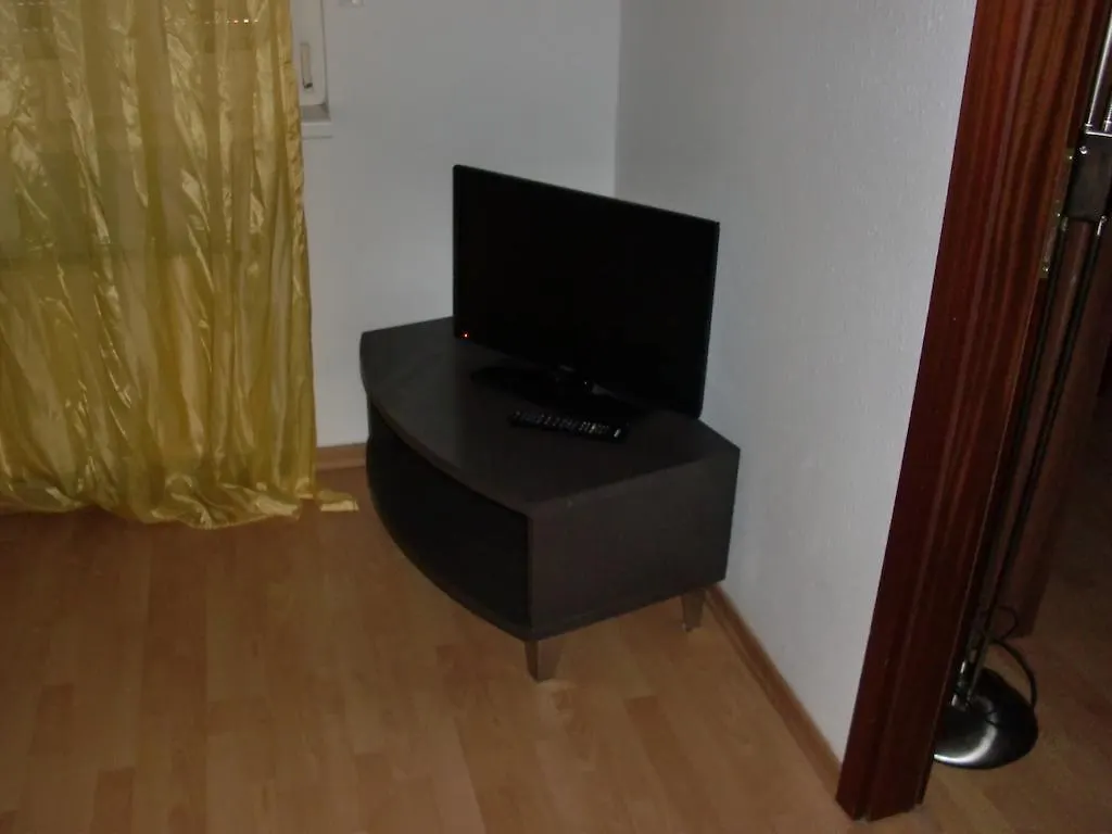 Apartment Monteurwohnung Im Zentrum Lierenfeld Germany